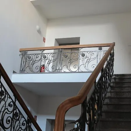 Apartment Ruhige Terrassen-whg. 68qm Im Stadtzentrum