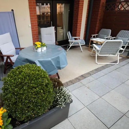 Apartment Ruhige Terrassen-whg. 68qm Im Stadtzentrum Wiesbaden