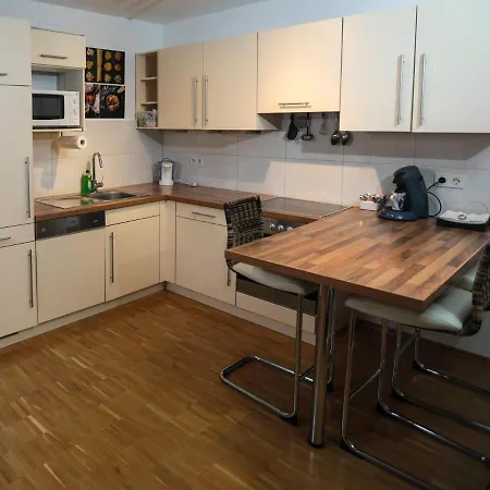Ruhige Terrassen-whg. 68qm Im Stadtzentrum *