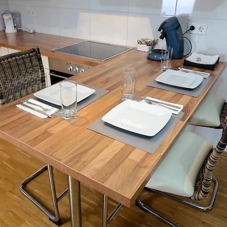 Apartment Ruhige Terrassen-whg. 68qm Im Stadtzentrum *