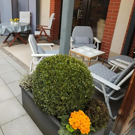 Apartment Ruhige Terrassen-whg. 68qm Im Stadtzentrum